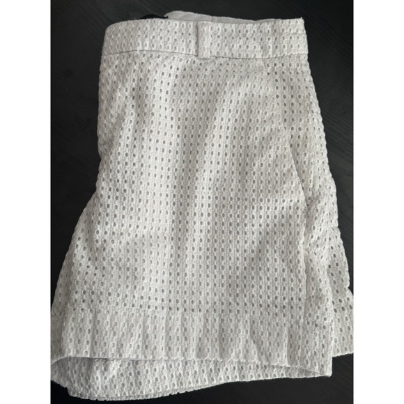 Banana Republic Chino Shorts Women's Size 2 White Flat Front Zip Fly Summer - Picture 9 of 9